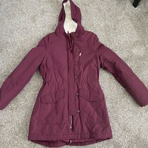 American Eagle Outfitters Size M Winter Coat in Maroon